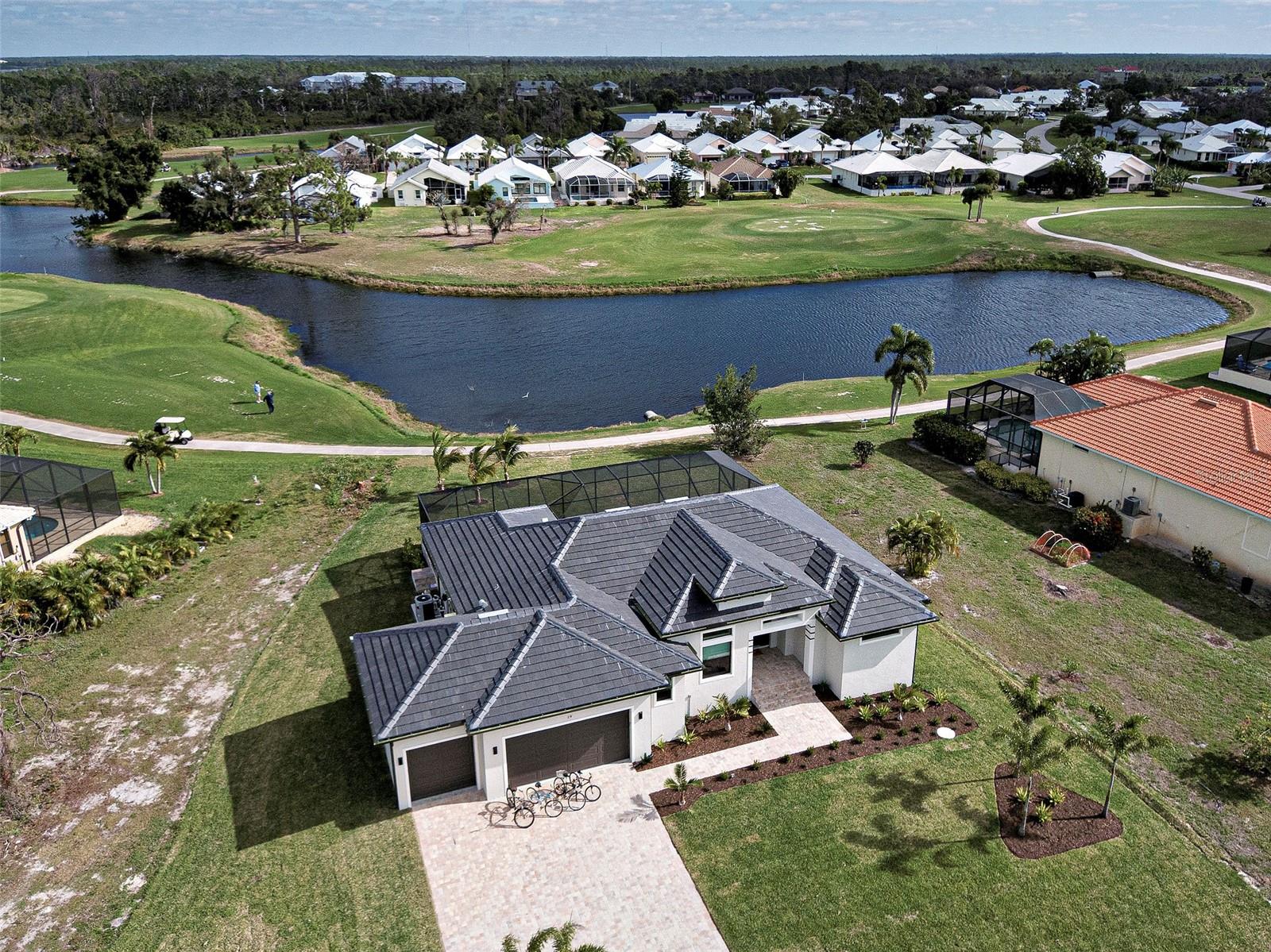 19 Windward Rd Property Photo 1