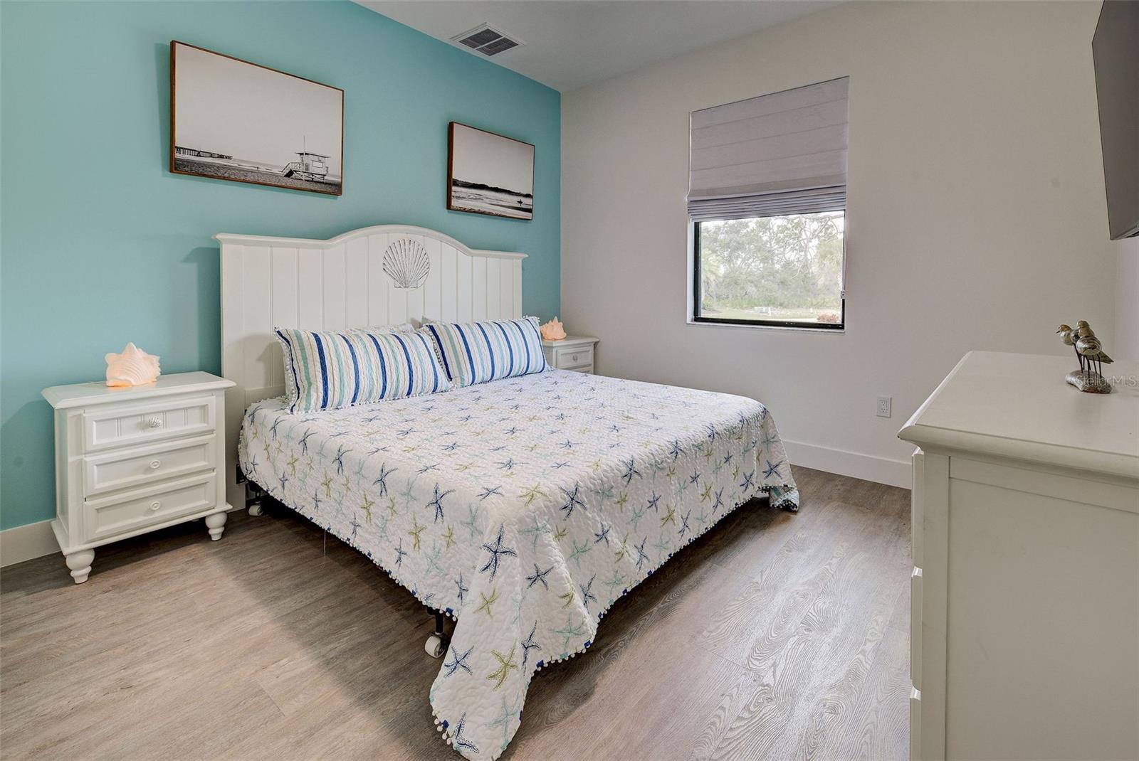 19 Windward Rd Property Photo 44