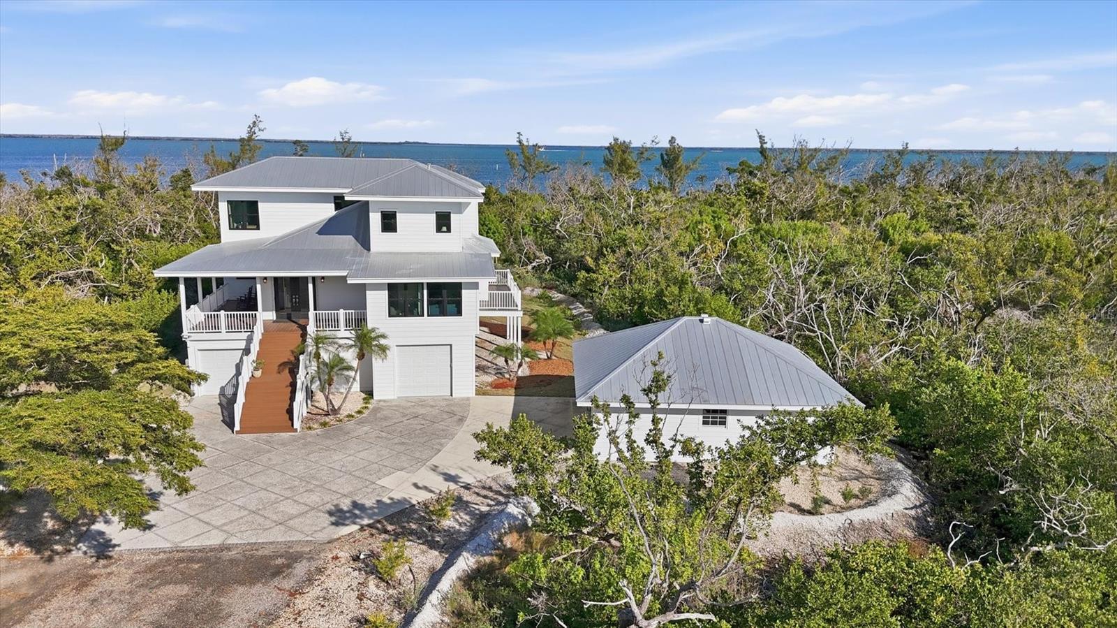 5010 Grouper Hole Ct Property Photo 16
