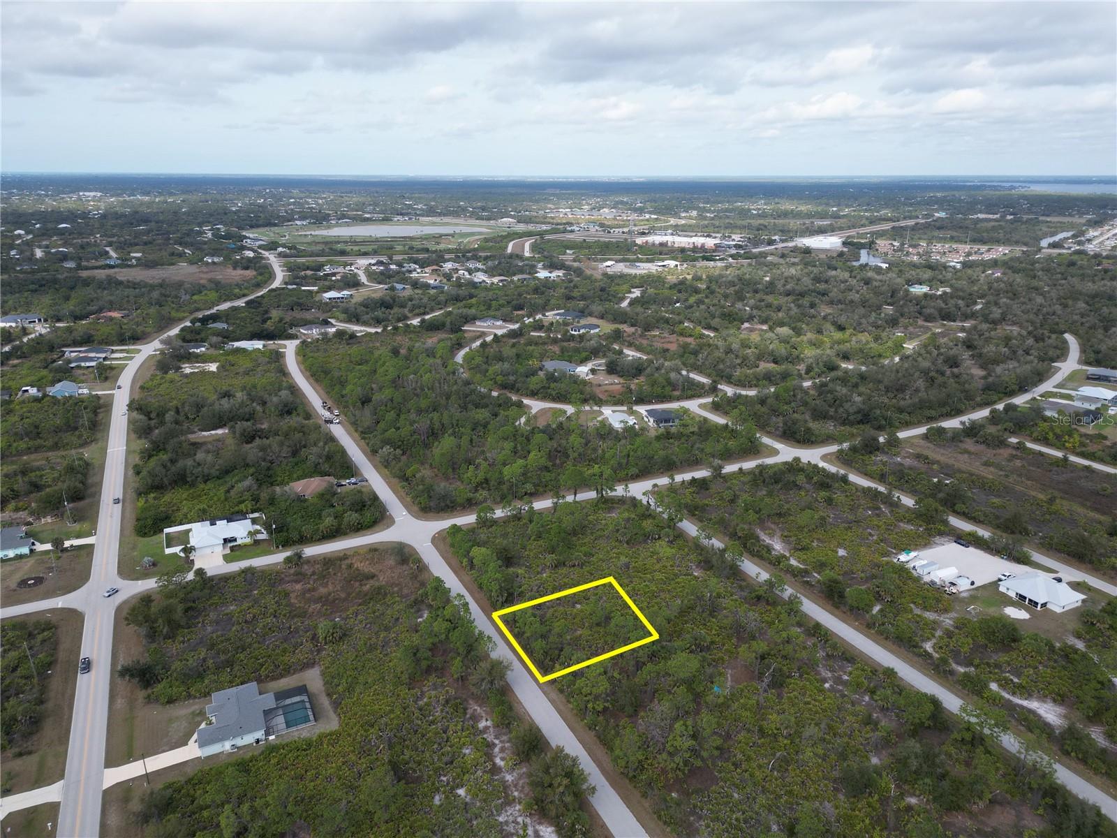 13250 Rouding Cir Property Photo 6