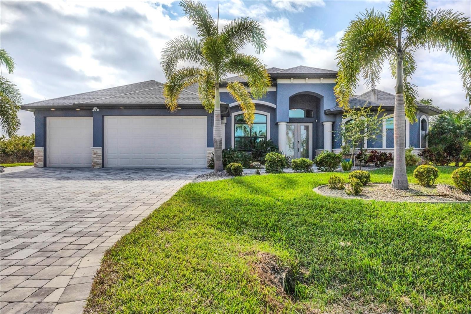 9588 Galaxie Cir Property Photo 1