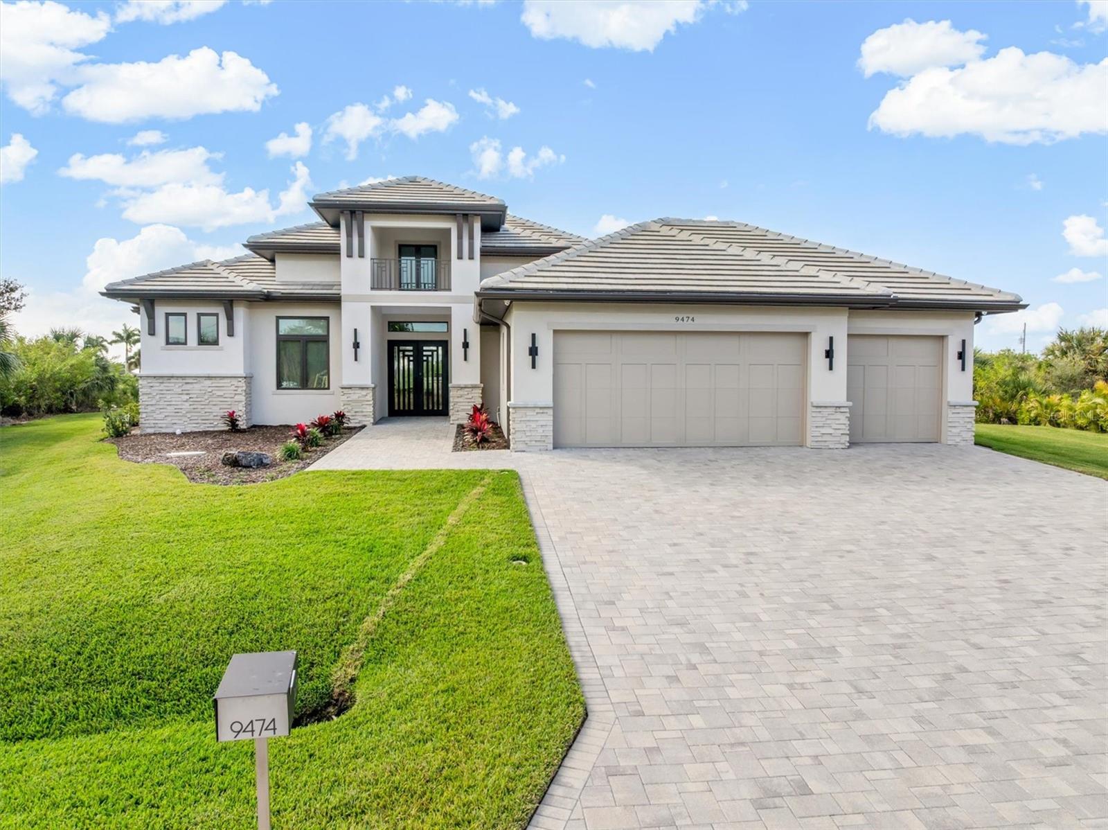 9474 MELODY CIR Property Photo 1