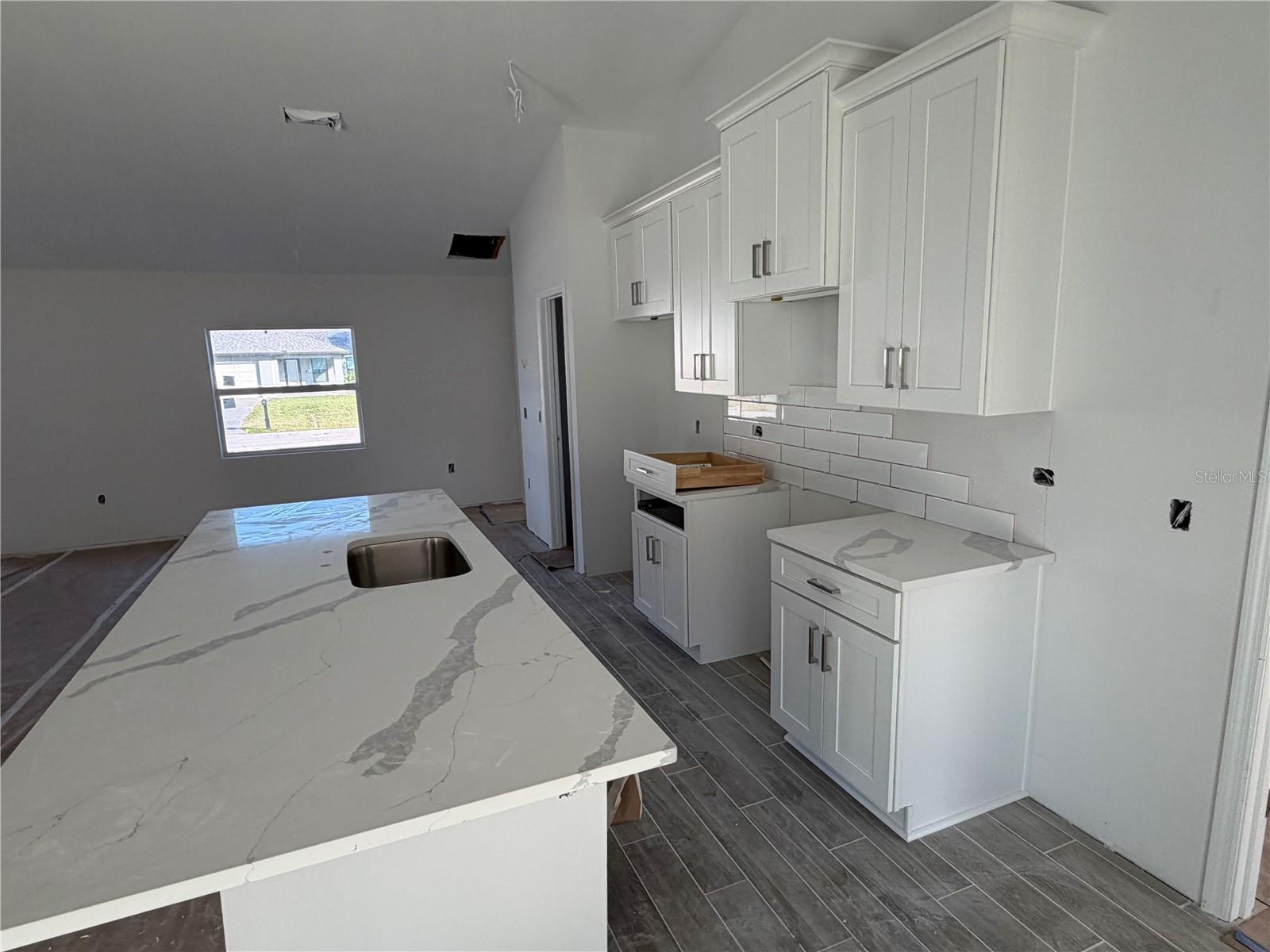 15061 Mcgraw Ave Property Photo 6