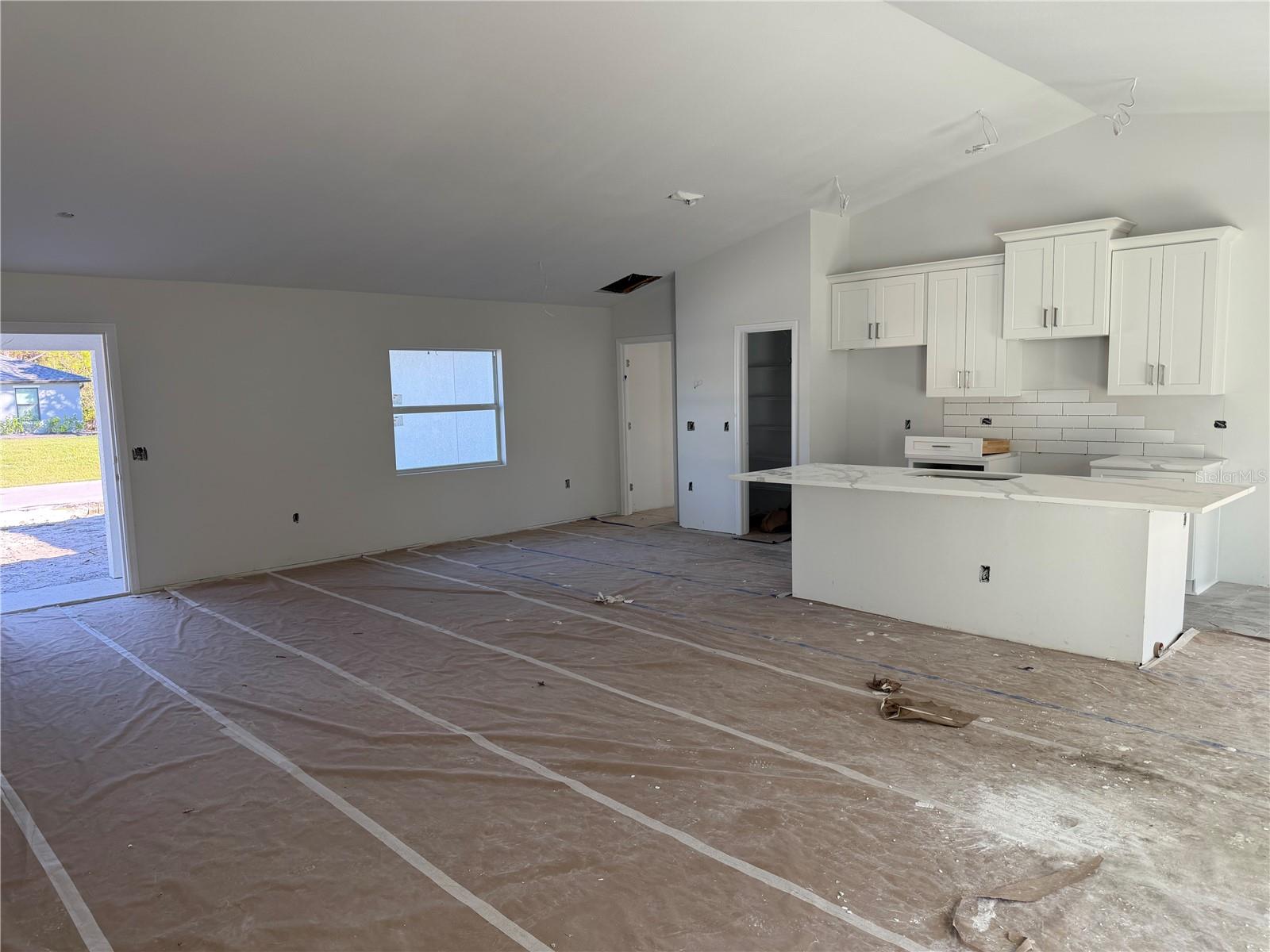 15061 Mcgraw Ave Property Photo 8