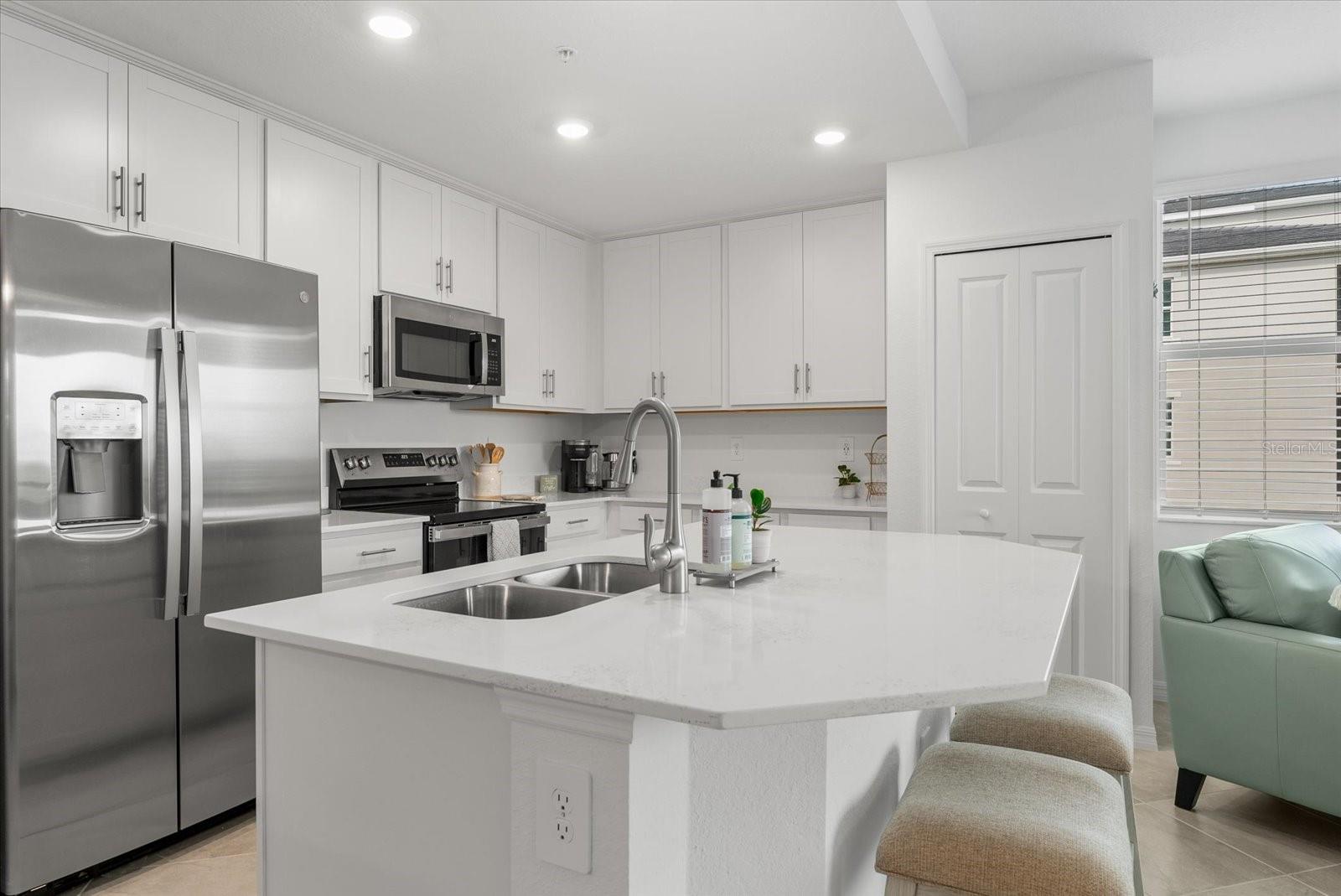 17570 Opal Sand Dr #201 Property Photo 6