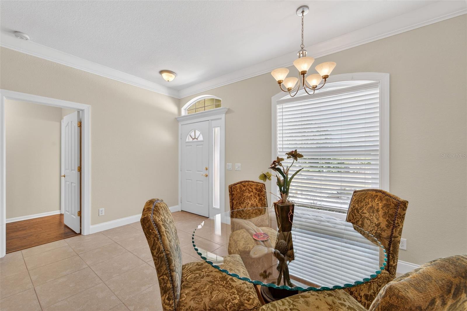 7888 Evinrude Ave Property Photo 8