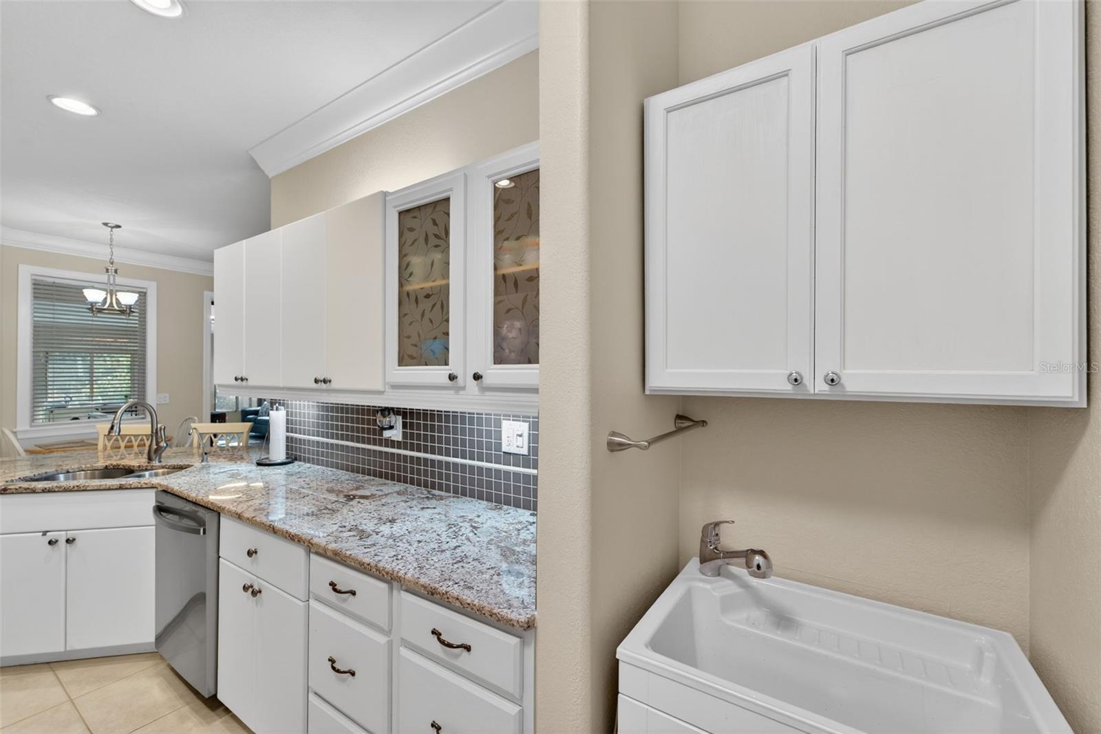7888 Evinrude Ave Property Photo 12