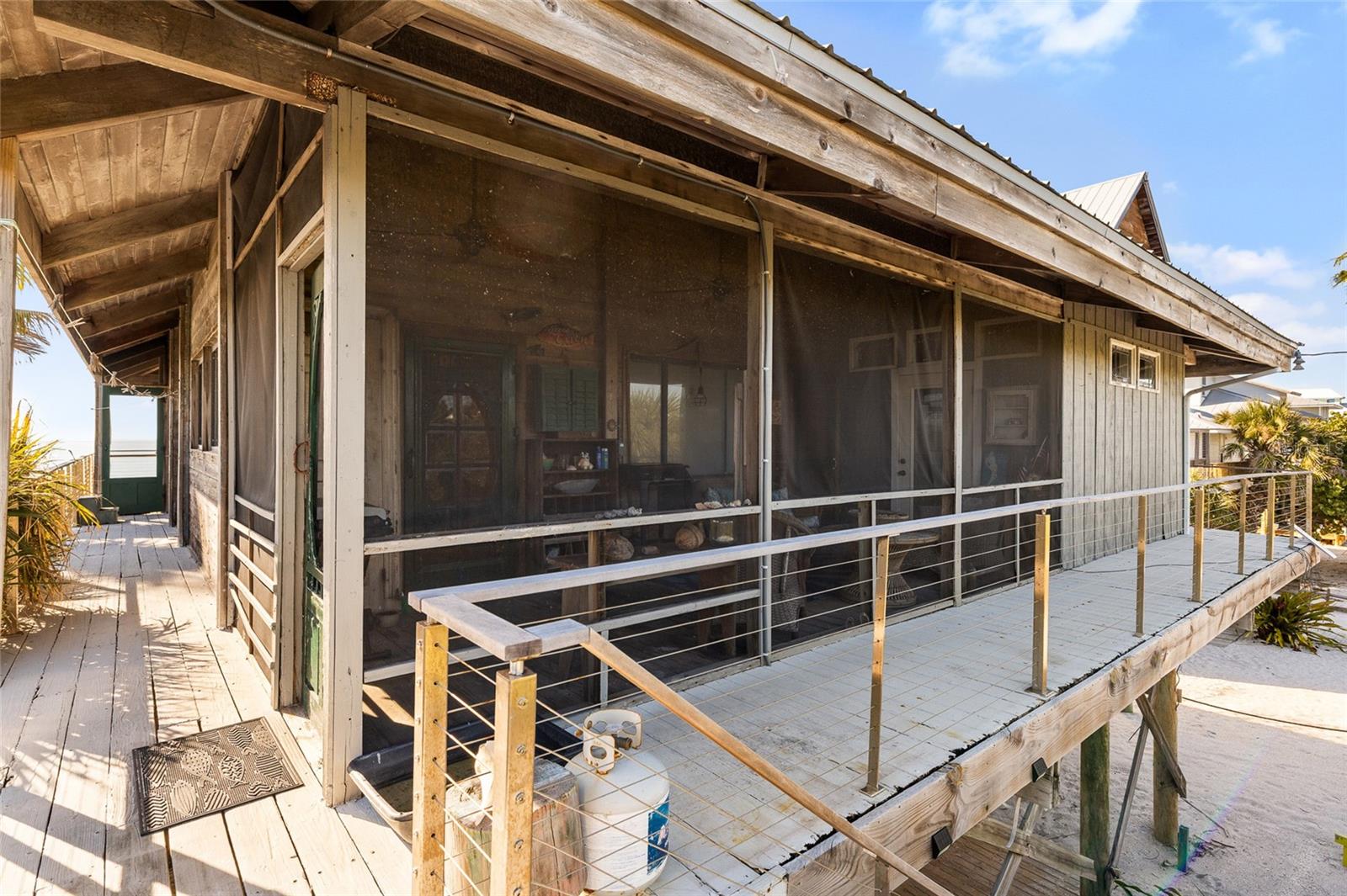 8814 Grand Ave Property Photo 13
