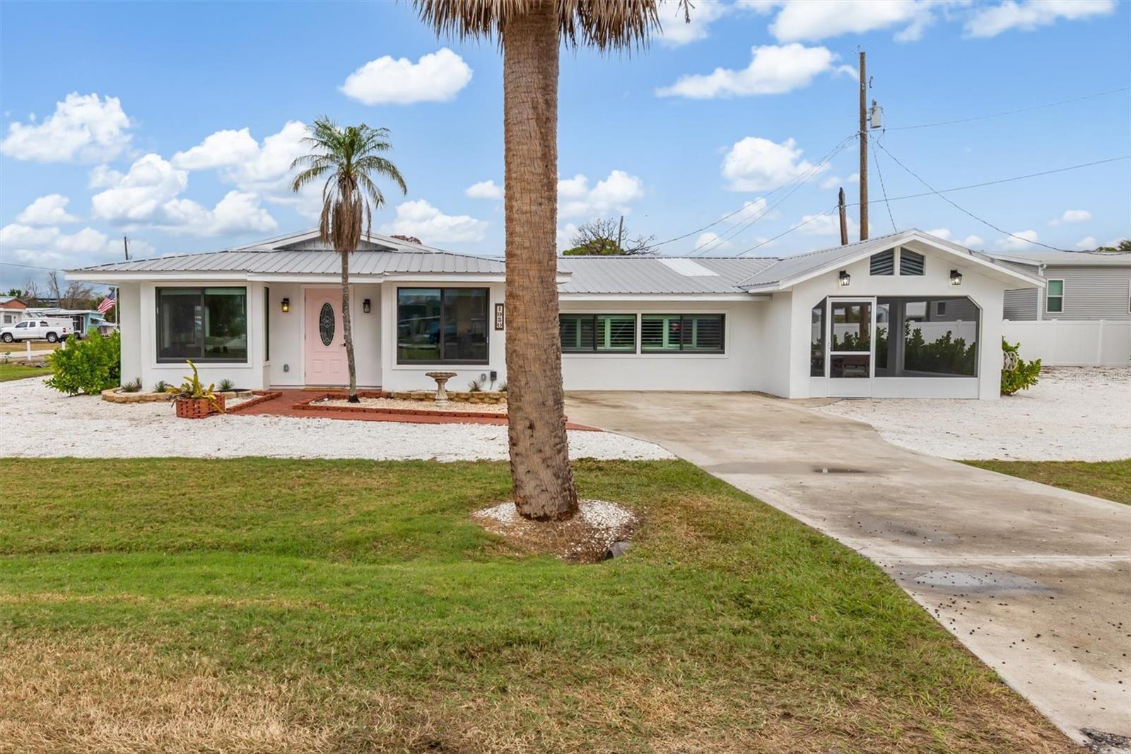 1950 NEBRASKA AVE Property Photo 1