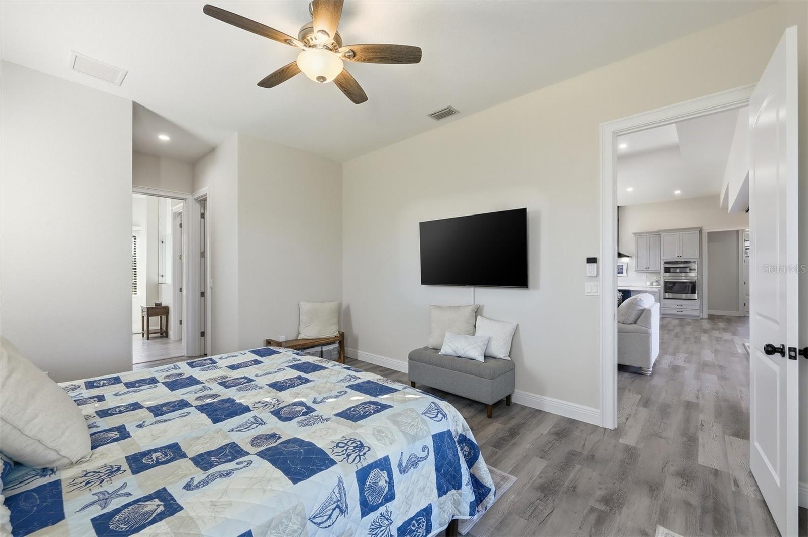 5 Aye Ct Property Photo 25