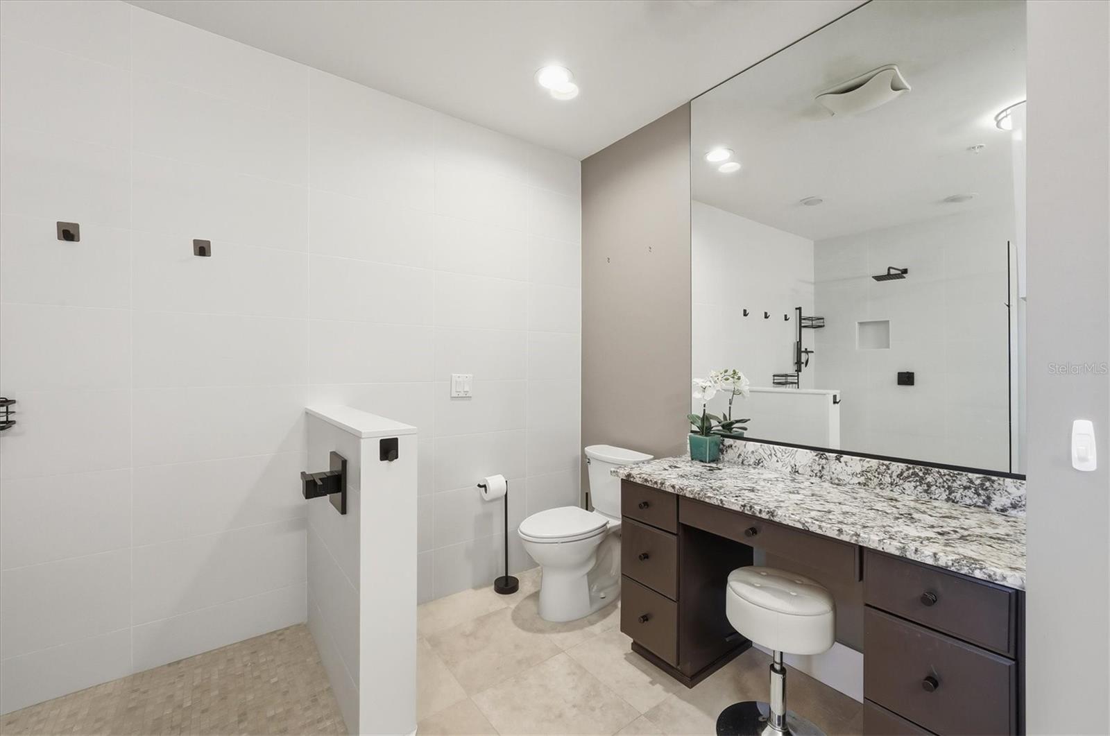 11120 Hacienda Del Mar Blvd #f-205 Property Photo 27