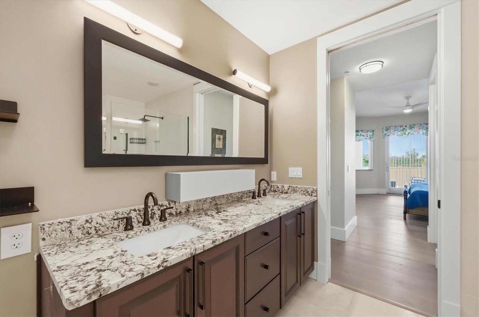11120 Hacienda Del Mar Blvd #f-205 Property Photo 29