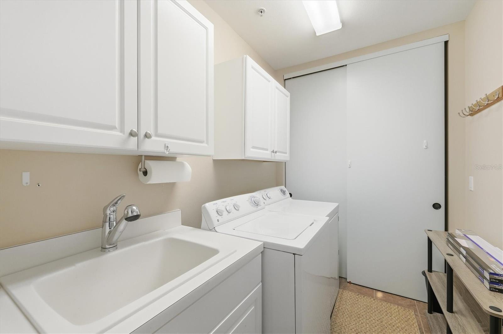 11120 Hacienda Del Mar Blvd #f-205 Property Photo 34