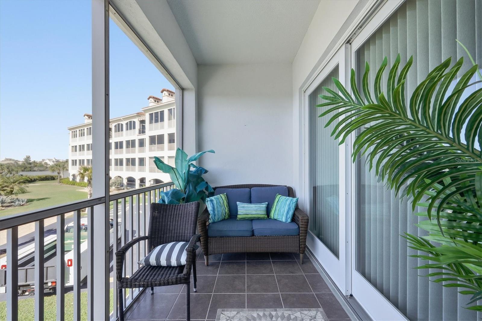 11120 Hacienda Del Mar Blvd #f-205 Property Photo 37
