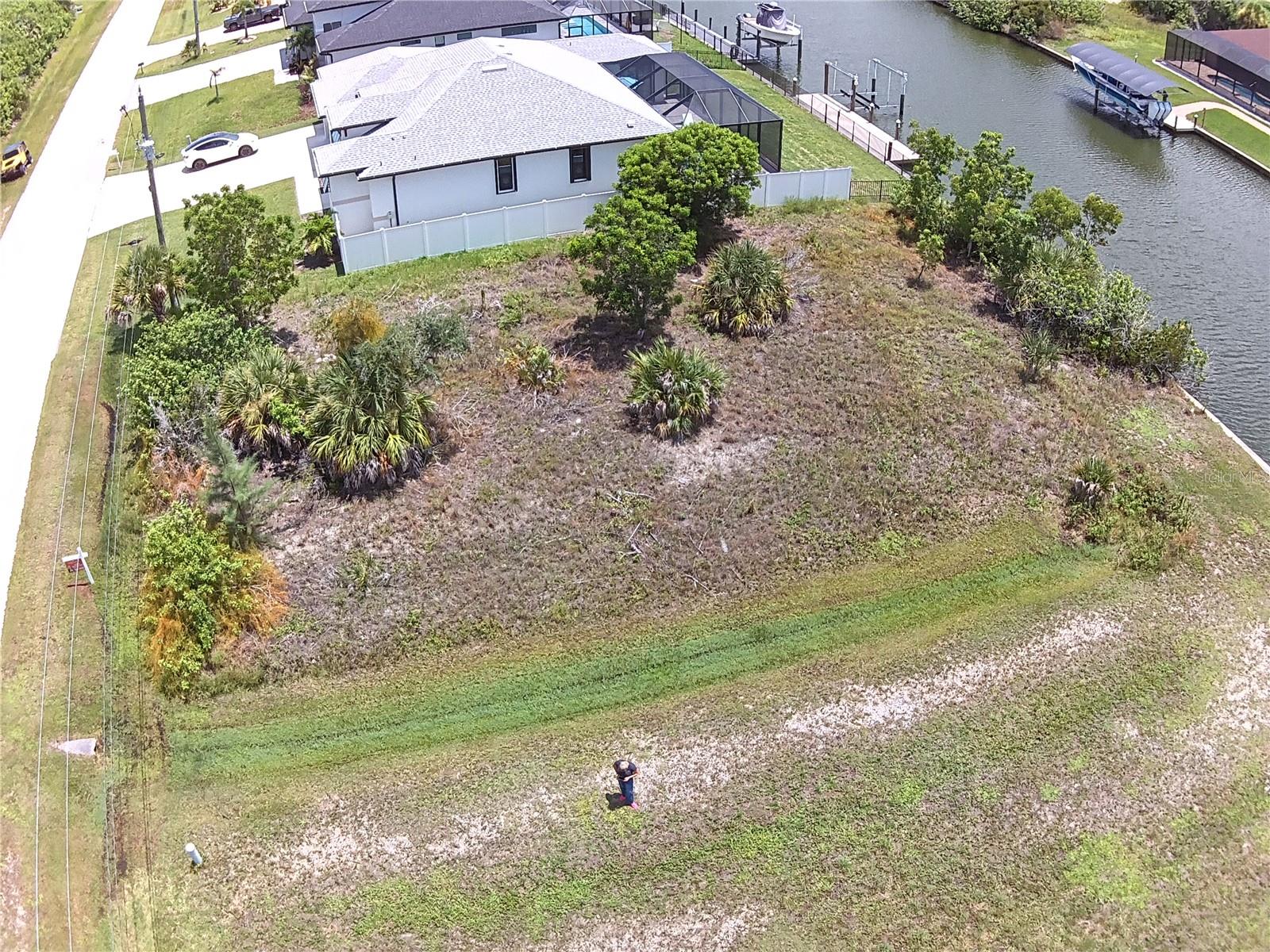 15674 MARGO CIR Property Photo 1