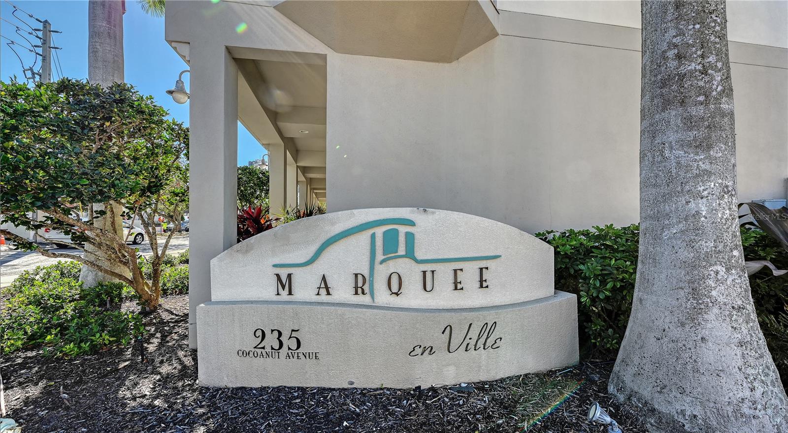 235 COCOANUT AVE #117C