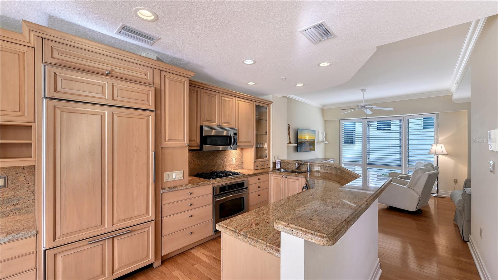 235 Cocoanut Ave #117c Property Photo 7
