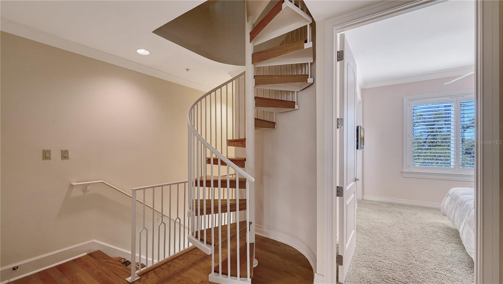 235 Cocoanut Ave #117c Property Photo 24