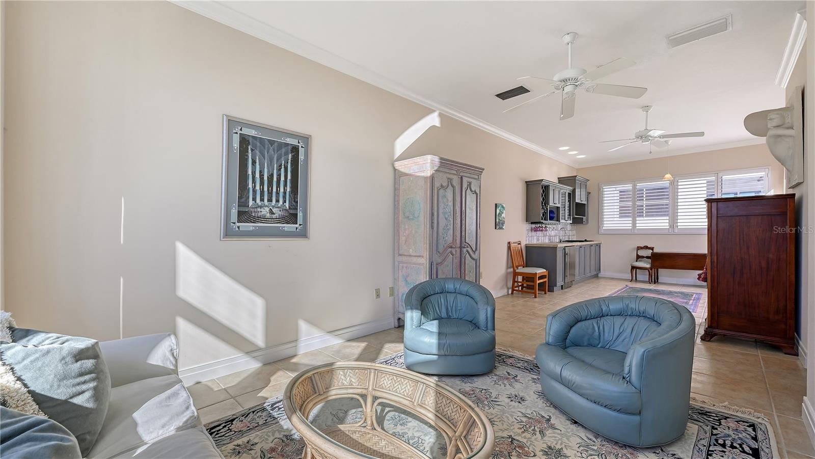 235 Cocoanut Ave #117c Property Photo 28