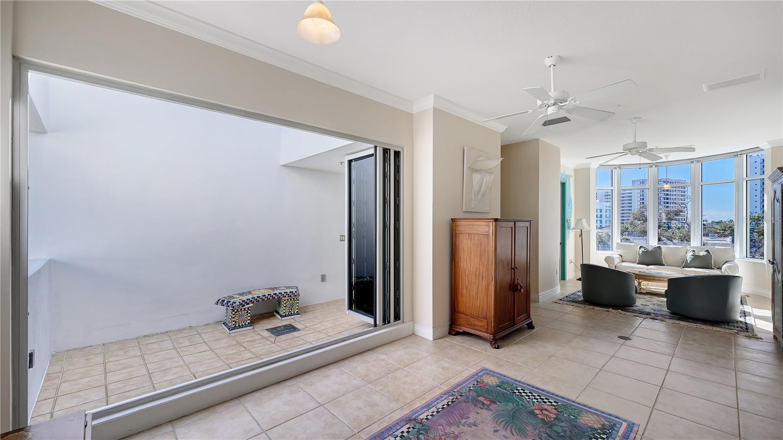 235 Cocoanut Ave #117c Property Photo 37