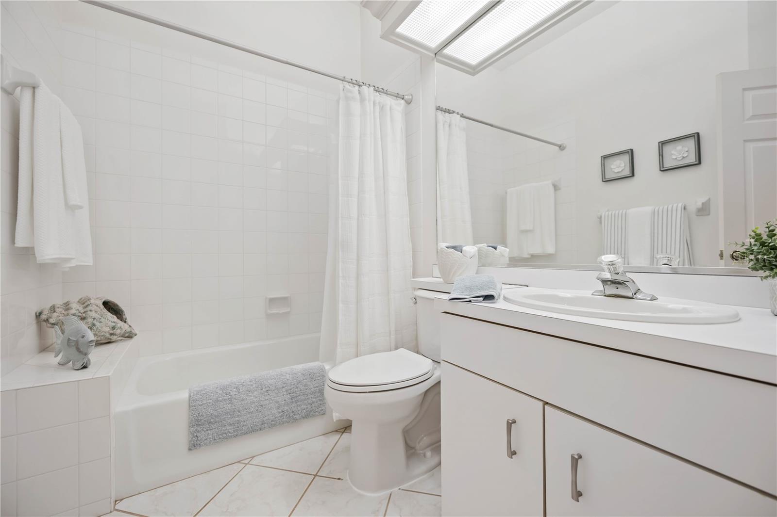 547 Fallbrook Dr Property Photo 32