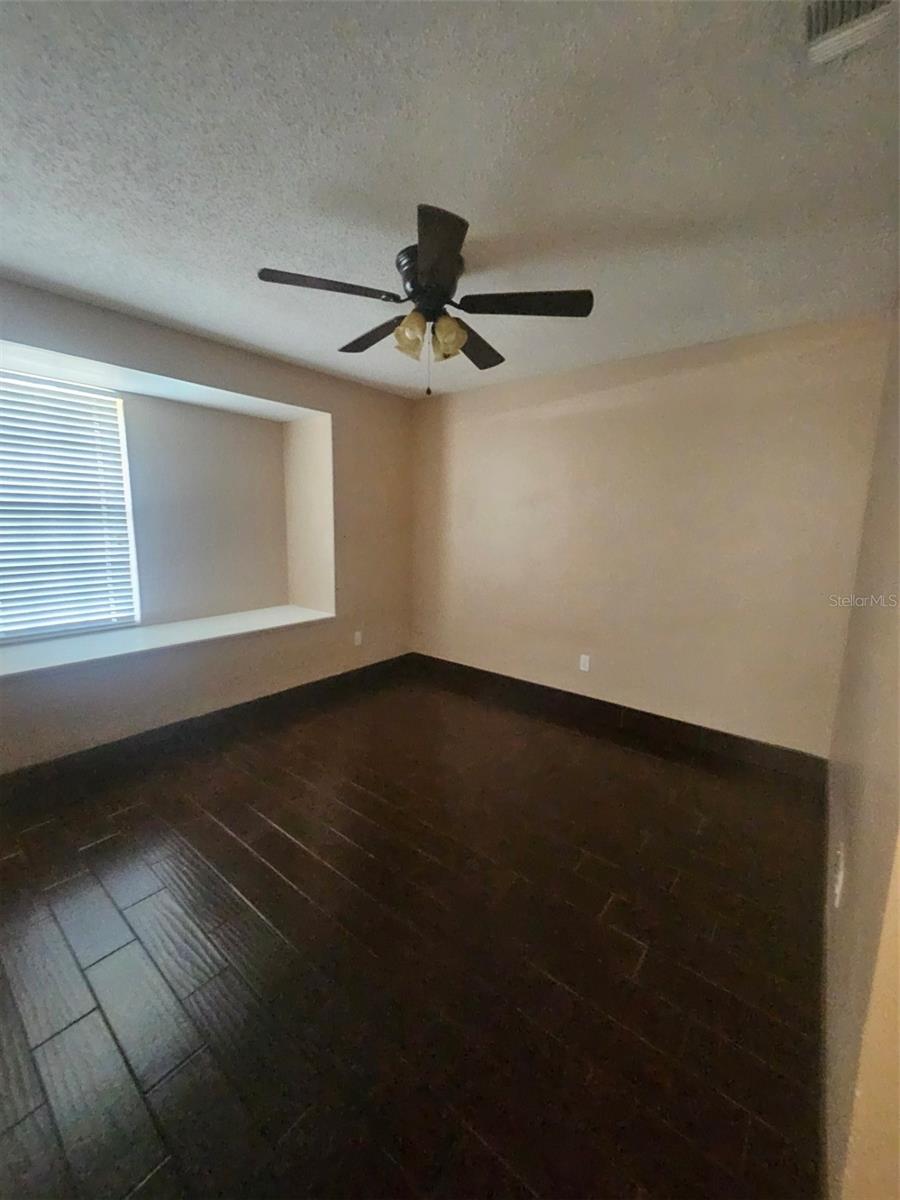 1225 Armsdale Ave Property Photo 16