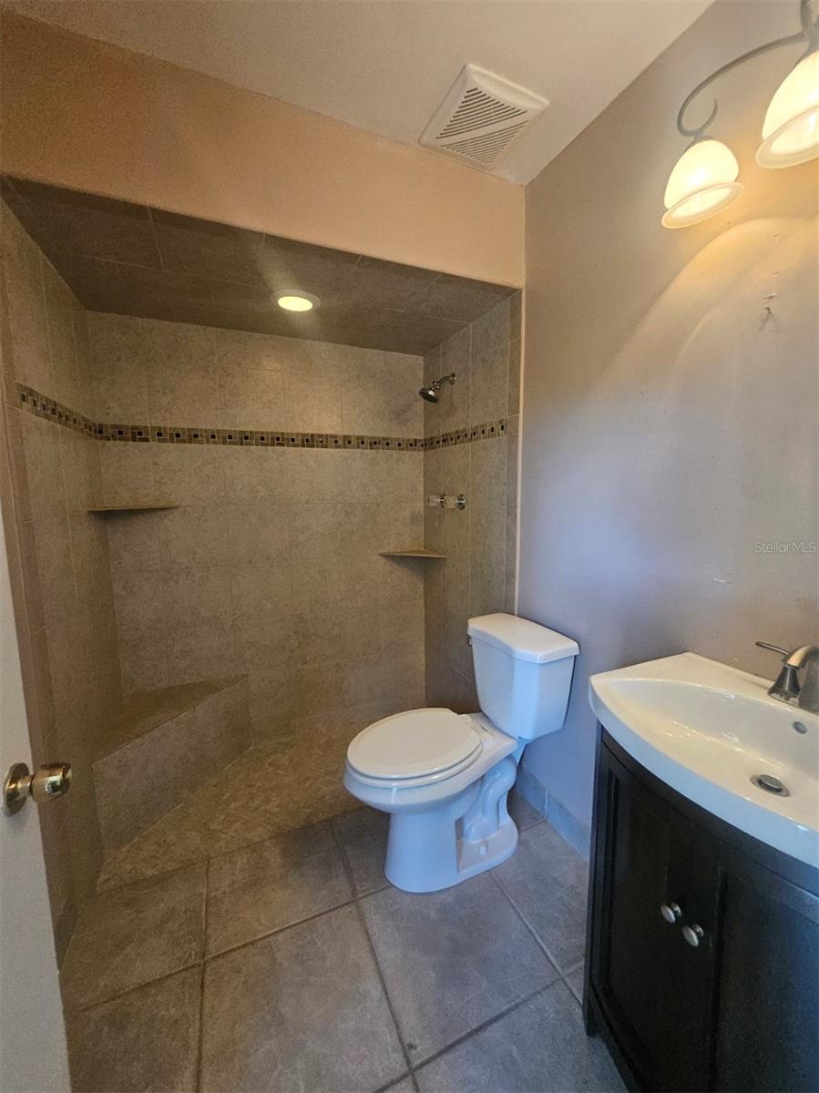 1225 Armsdale Ave Property Photo 19