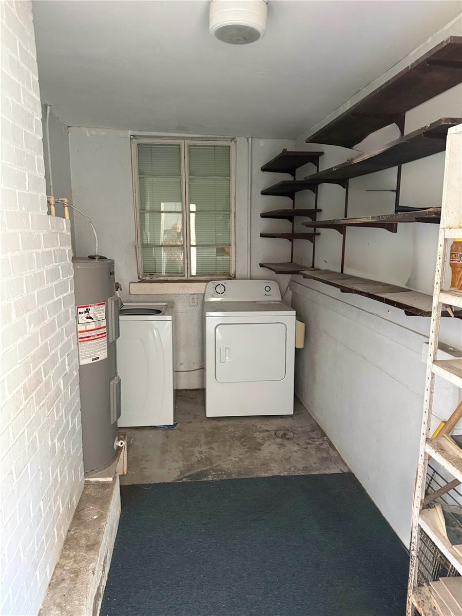 6386 Scott St Property Photo 34