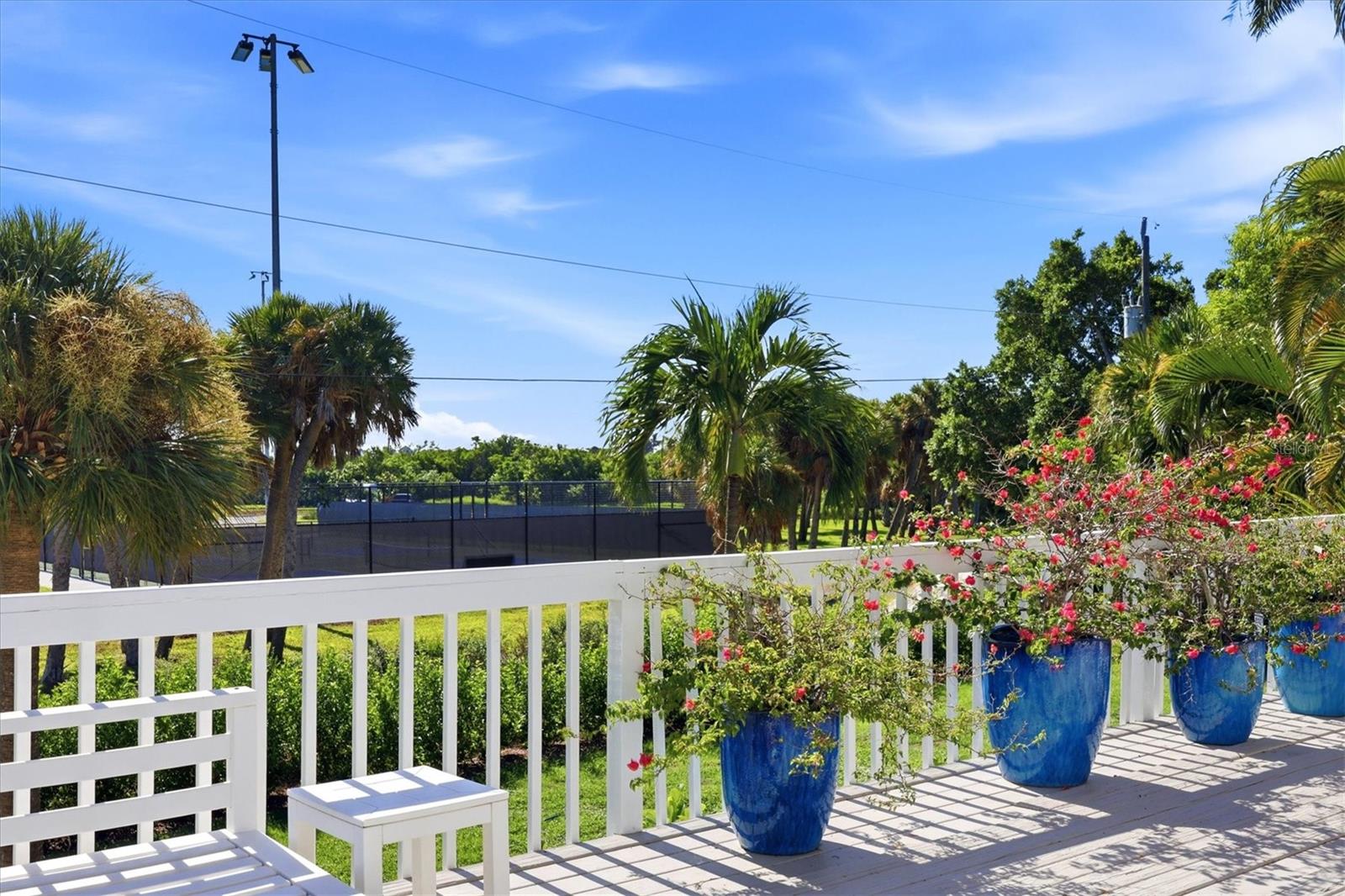 281 Seabreeze Ct Property Photo 22