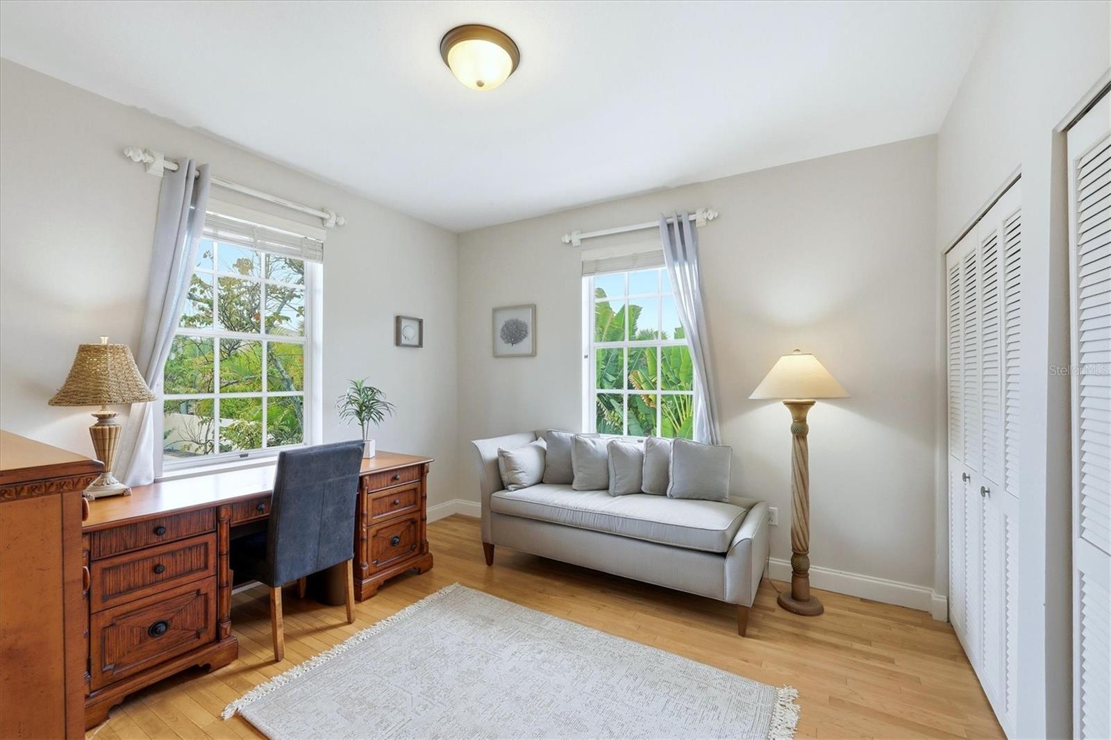281 Seabreeze Ct Property Photo 42