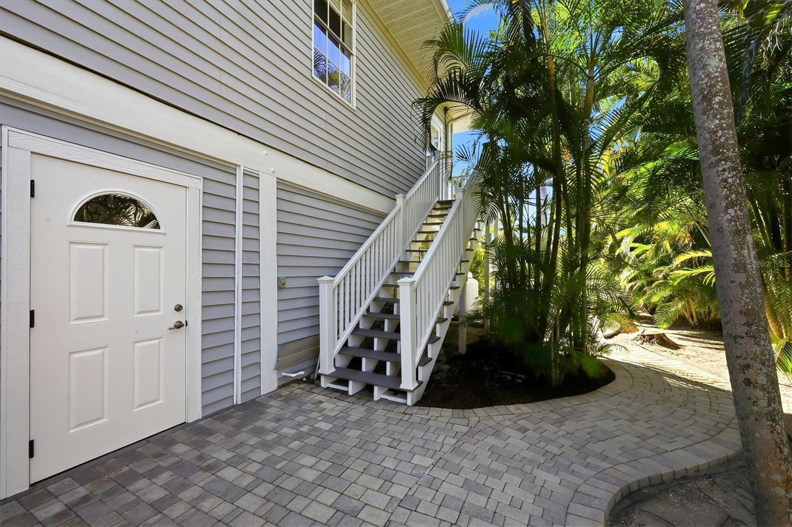 281 Seabreeze Ct Property Photo 46