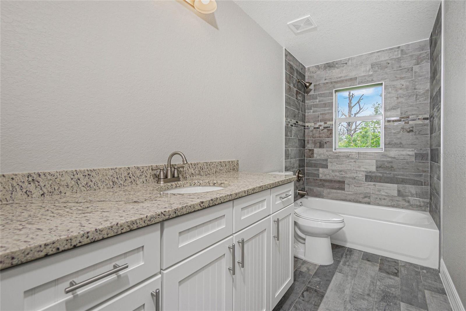 17 Ebb Cir Property Photo 8