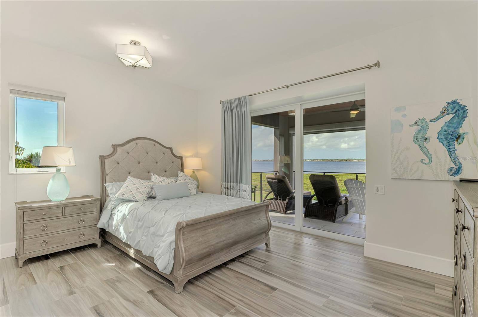 3051 Rivershore Ln Property Photo 22
