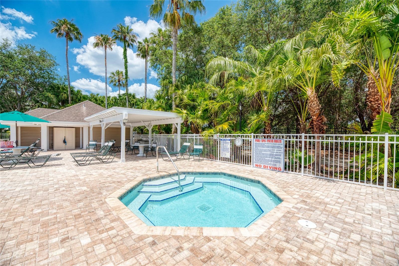 3051 Rivershore Ln Property Photo 97