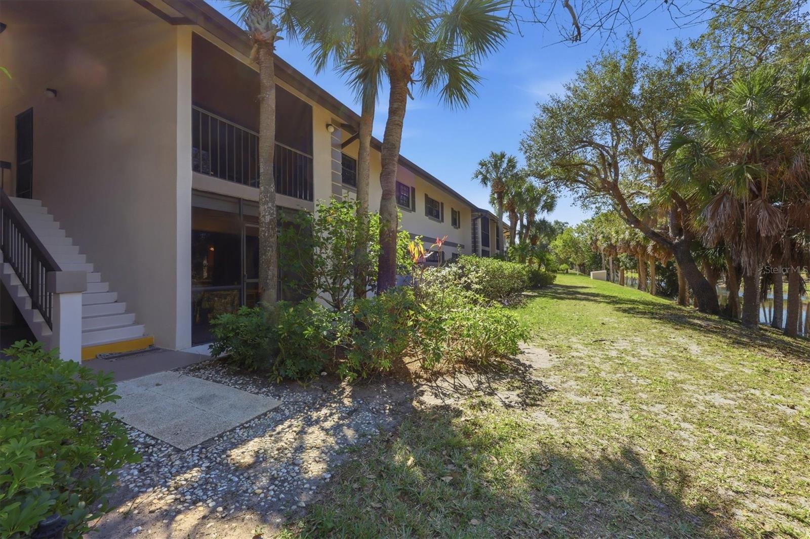 1515 Forrest Nelson Blvd #p105 Property Photo 26