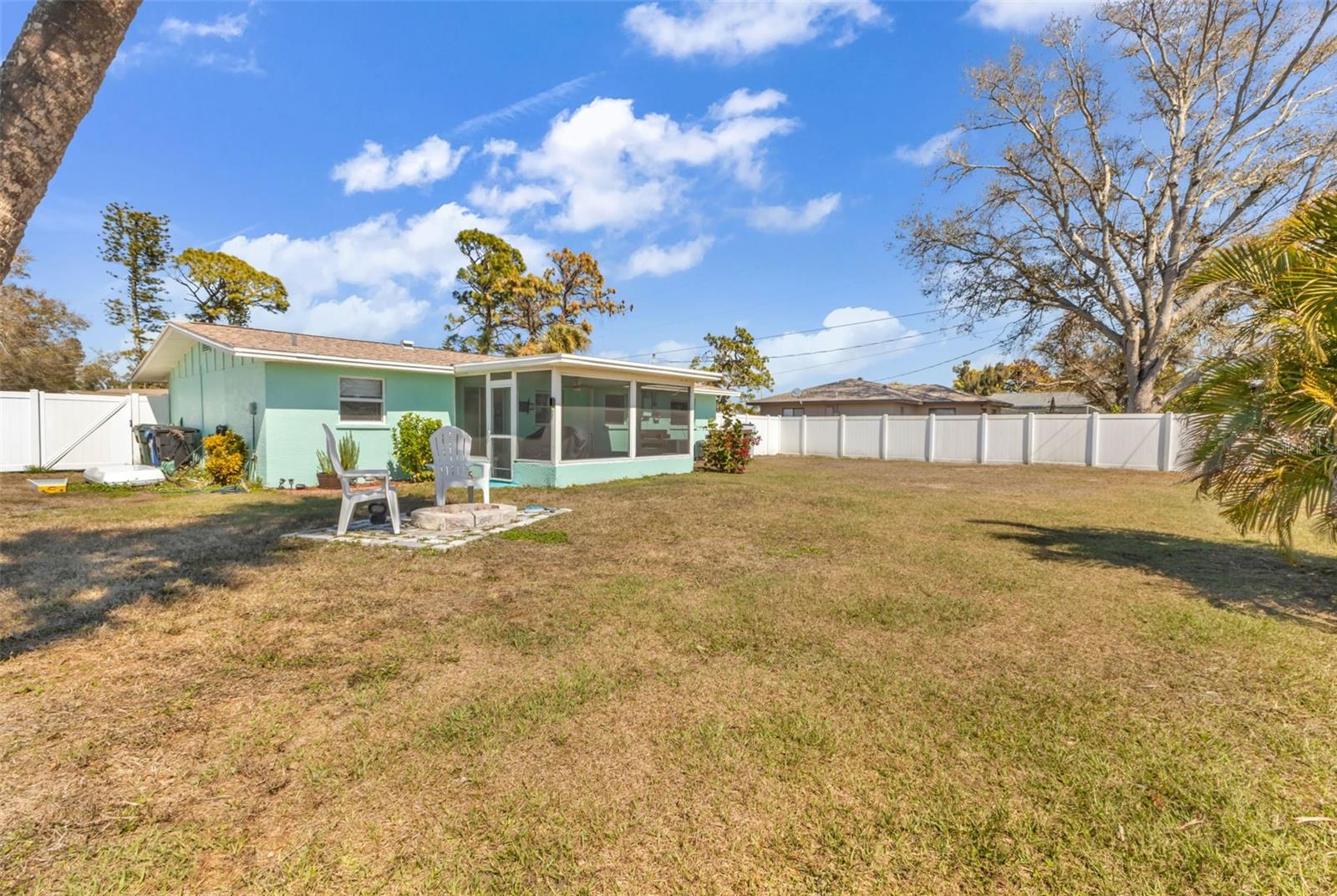 960 Darwin Rd Property Photo 30