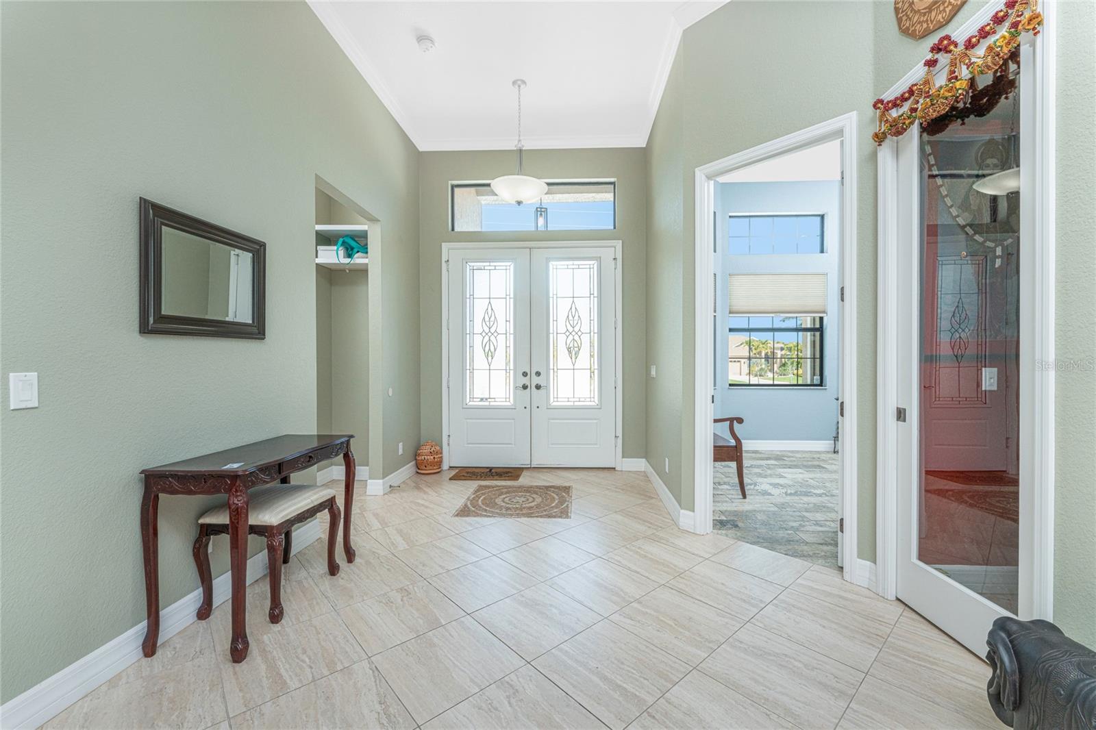 174 Rotonda Blvd E Property Photo 4