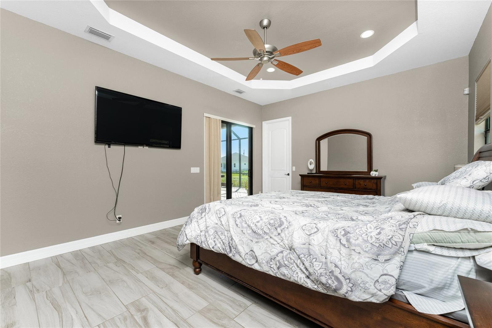 174 Rotonda Blvd E Property Photo 23