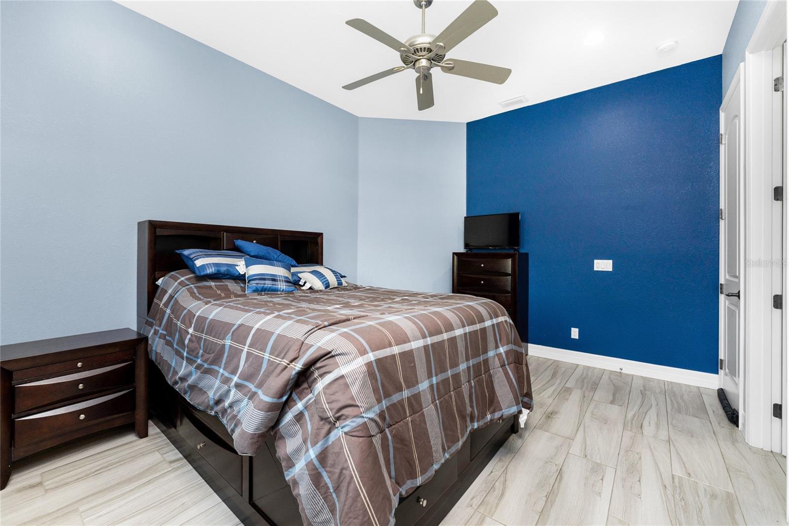 174 Rotonda Blvd E Property Photo 33