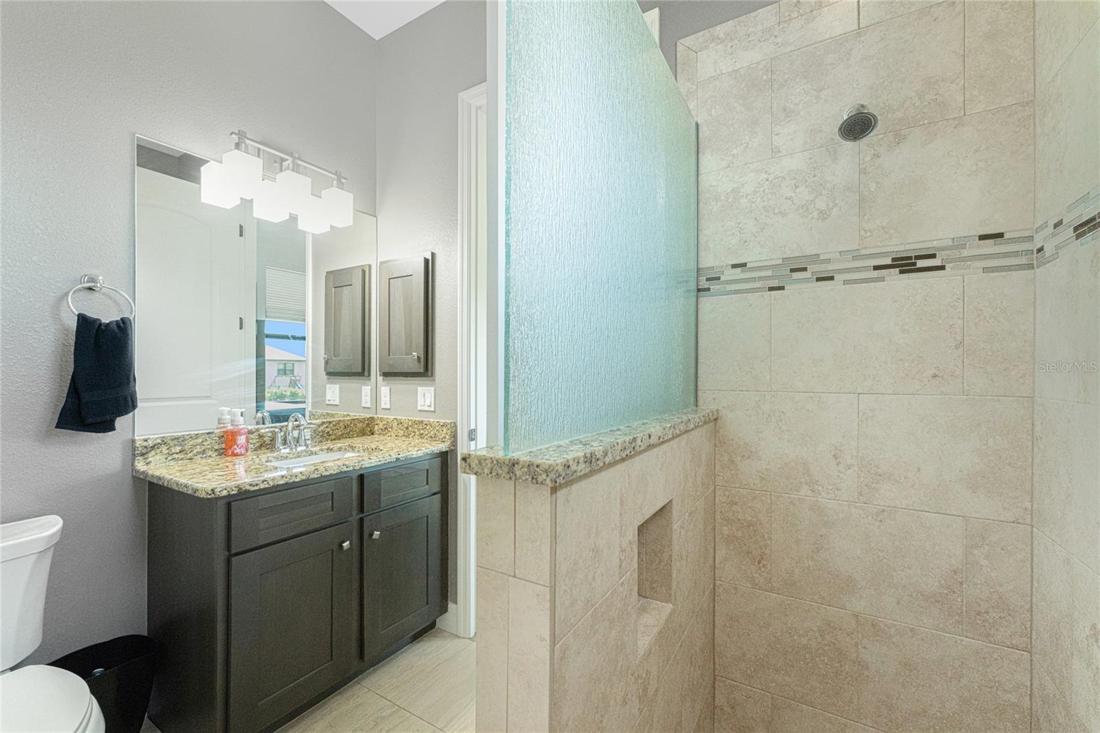 174 Rotonda Blvd E Property Photo 41
