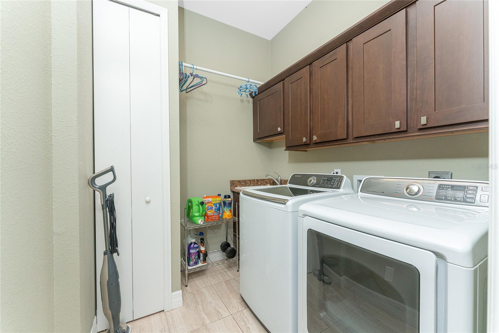 174 Rotonda Blvd E Property Photo 48