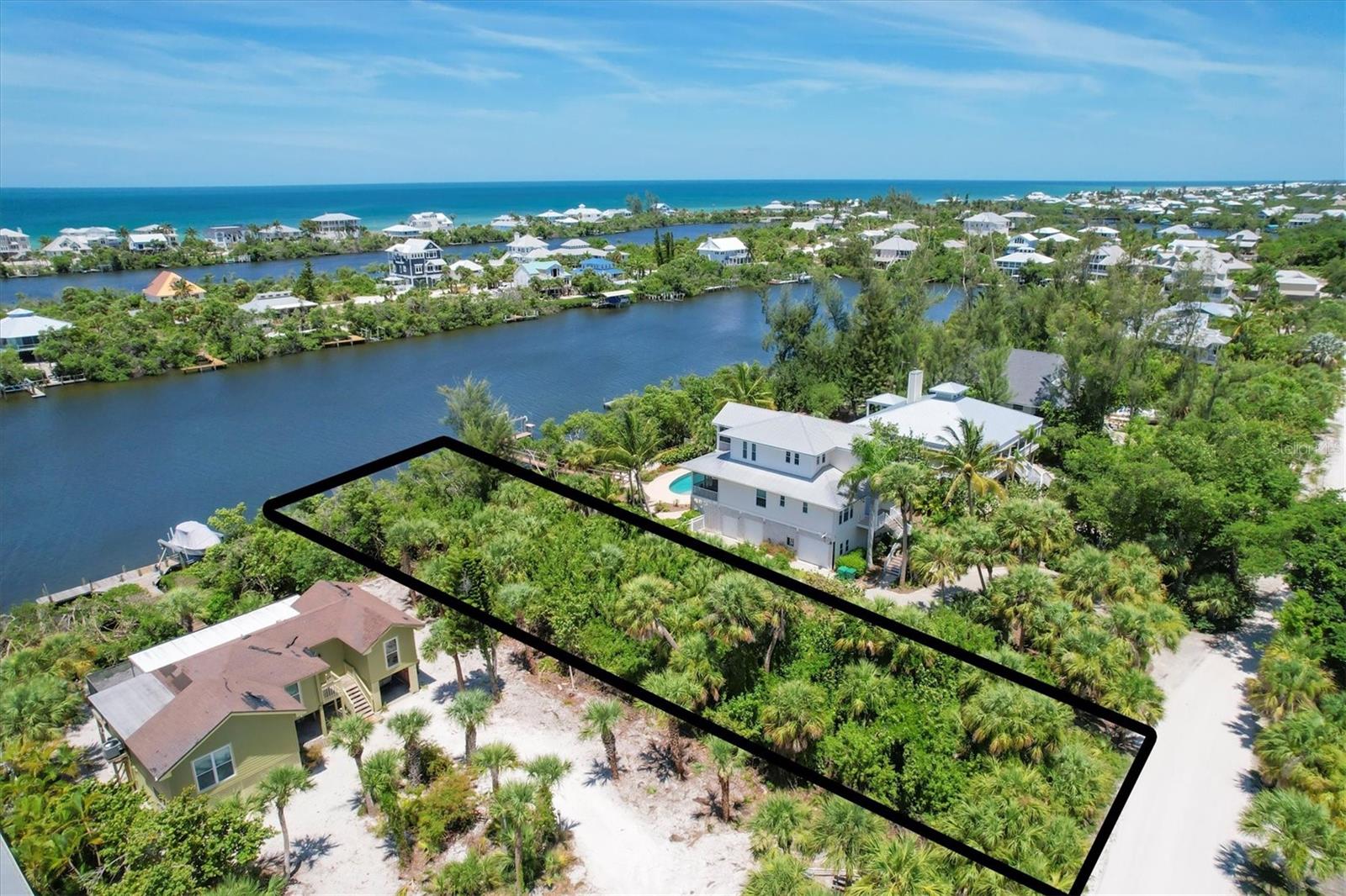 211 Kettle Harbor Dr Property Photo 12