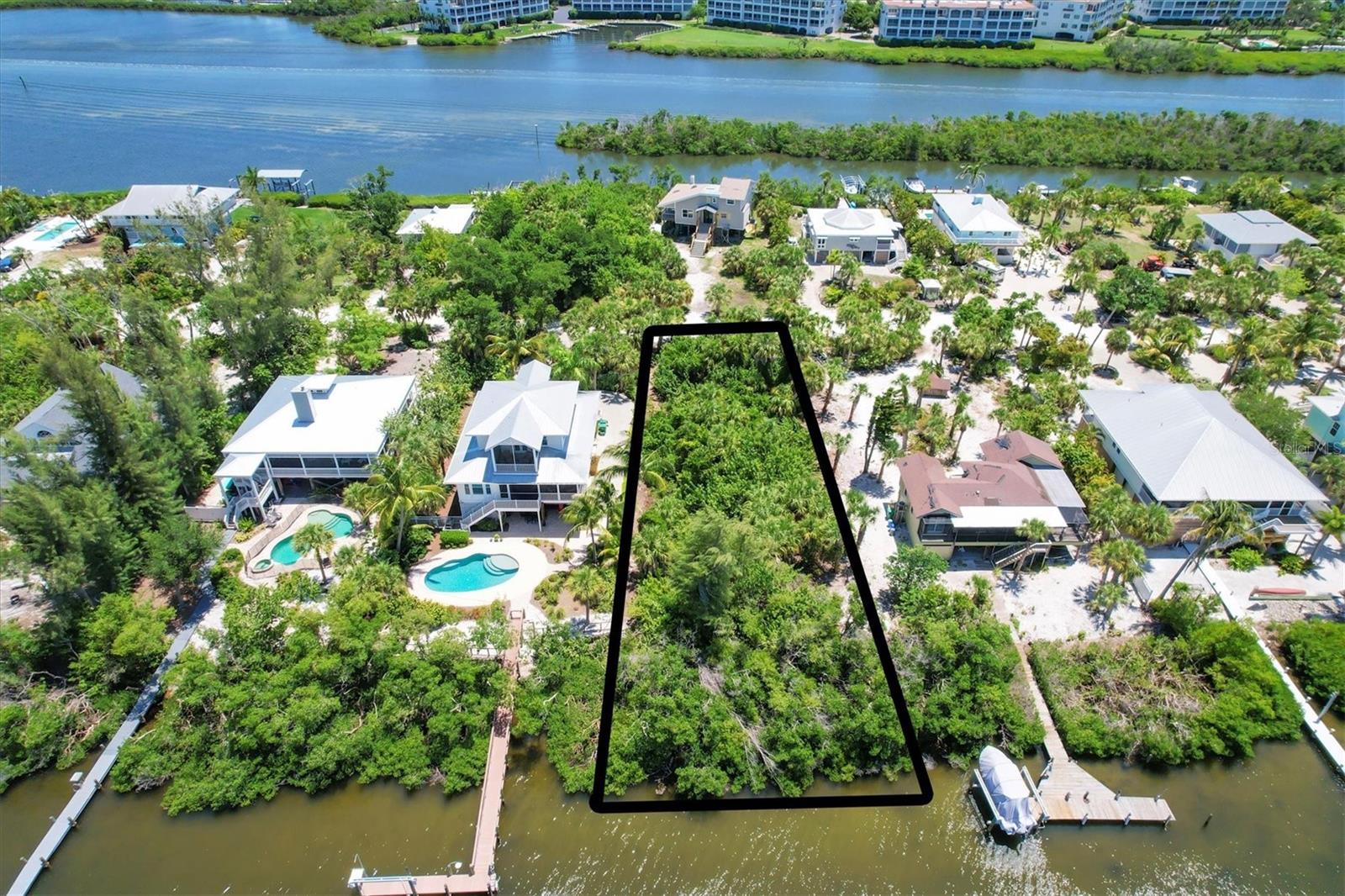 211 Kettle Harbor Dr Property Photo 14