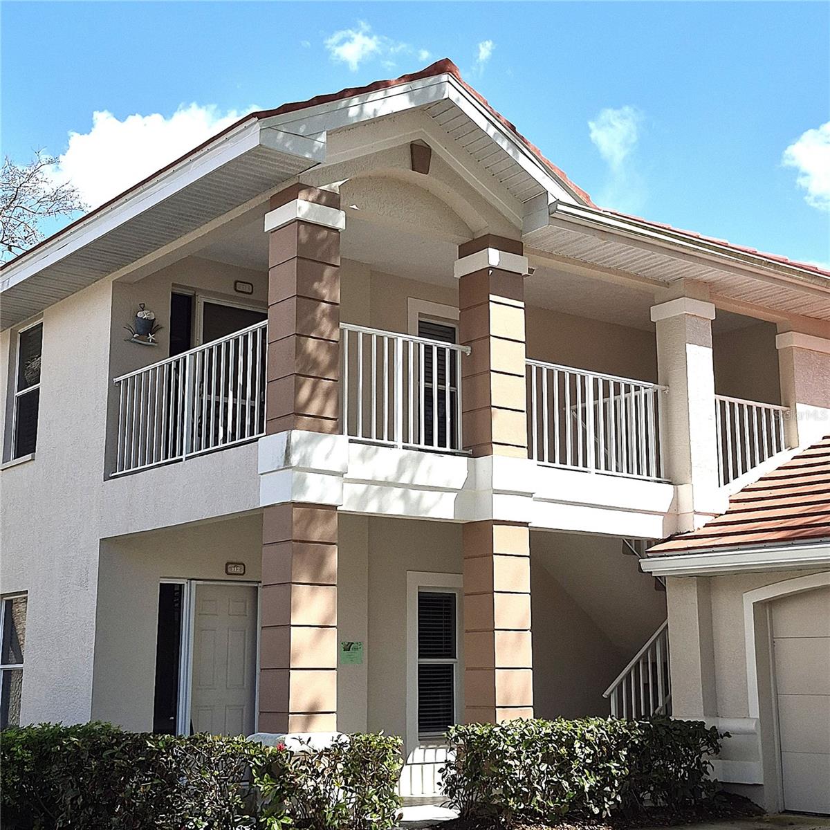 14016 Willow Glen Ct #212 Property Photo 6