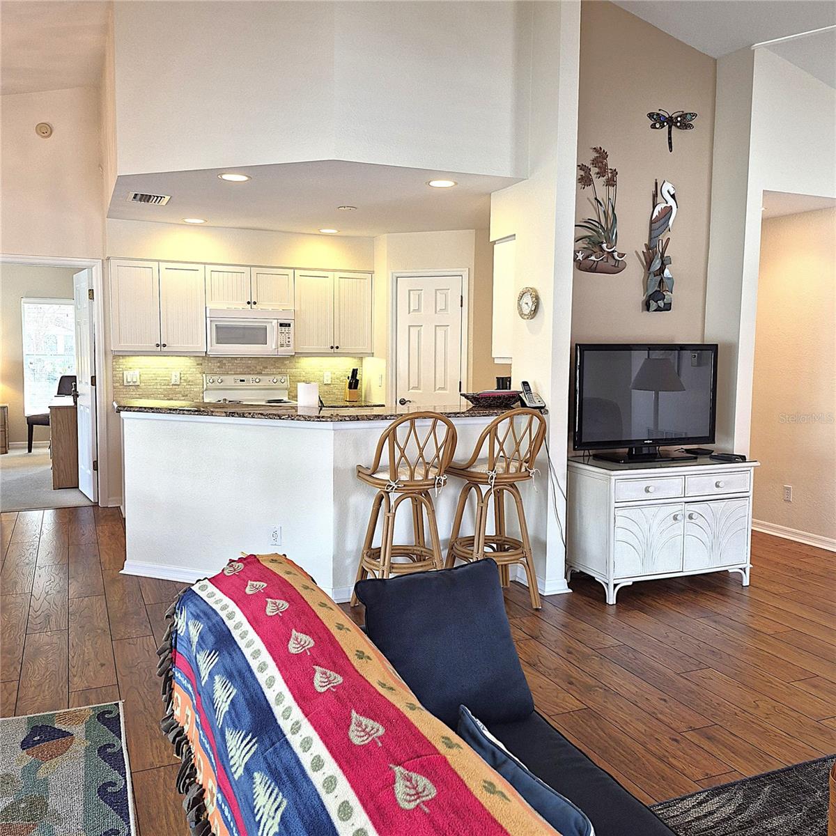 14016 Willow Glen Ct #212 Property Photo 10
