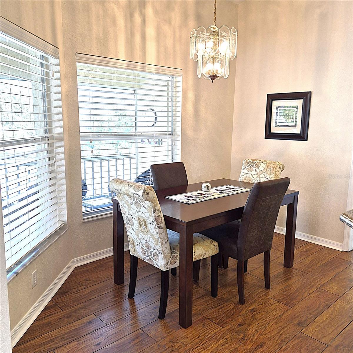 14016 Willow Glen Ct #212 Property Photo 11