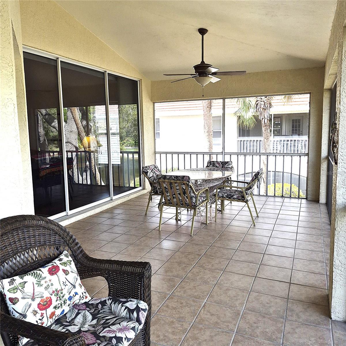 14016 Willow Glen Ct #212 Property Photo 24