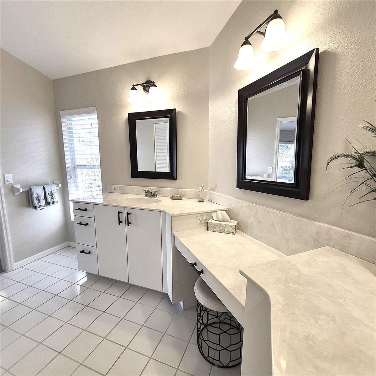 14016 Willow Glen Ct #212 Property Photo 32