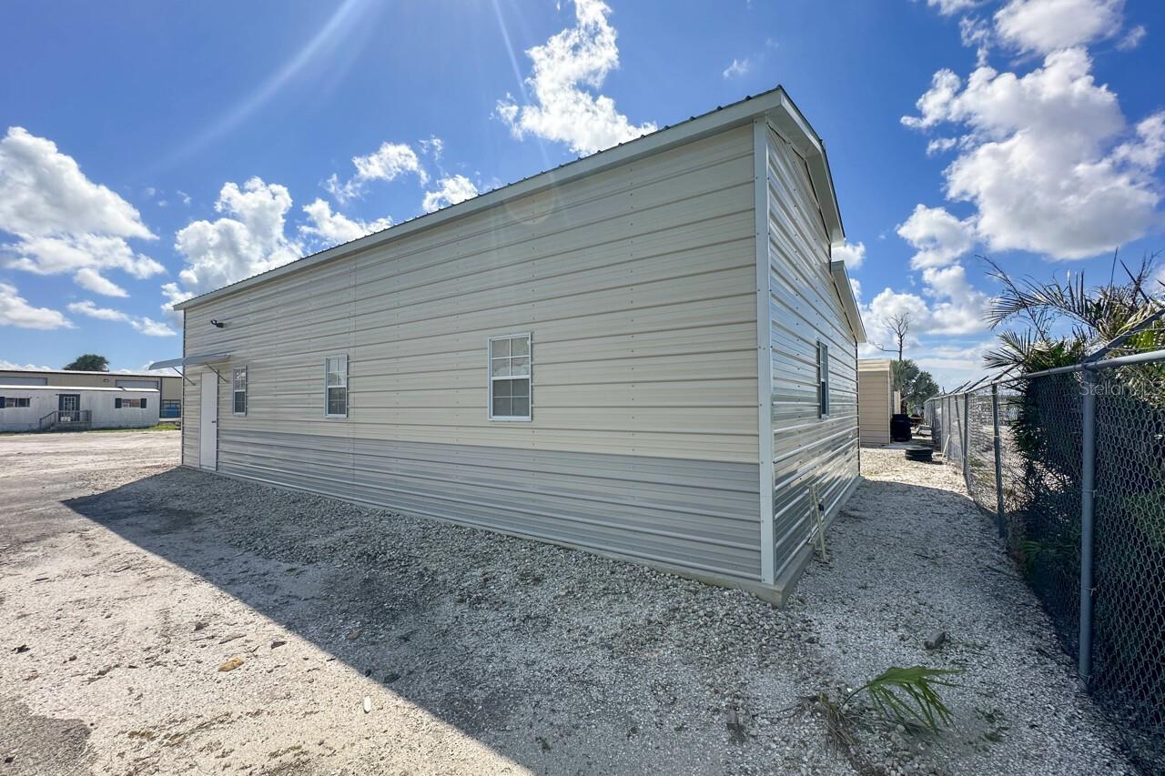 2820 Avenue Of The Americas Property Photo 3