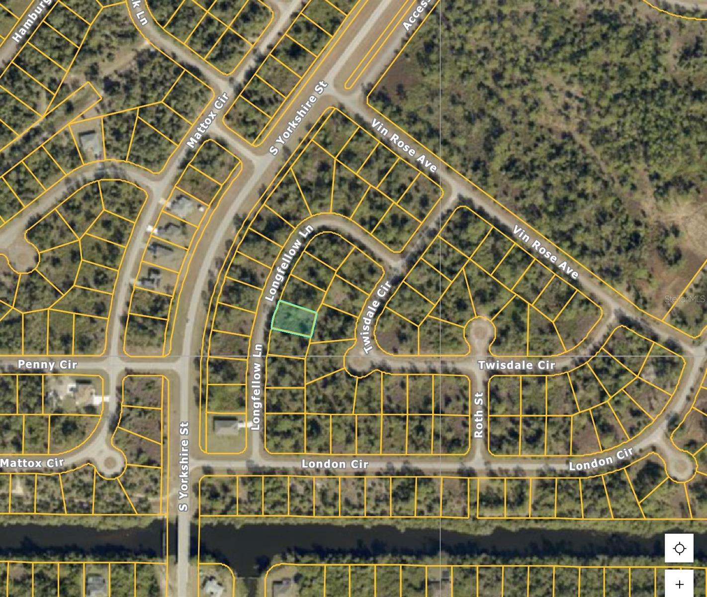 LONGFELLOW LN Property Photo 1